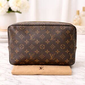 Louis Vuitton Trousse Toilette 28 Monogram CosmeticPouch/Authentic LV Makeup Bag